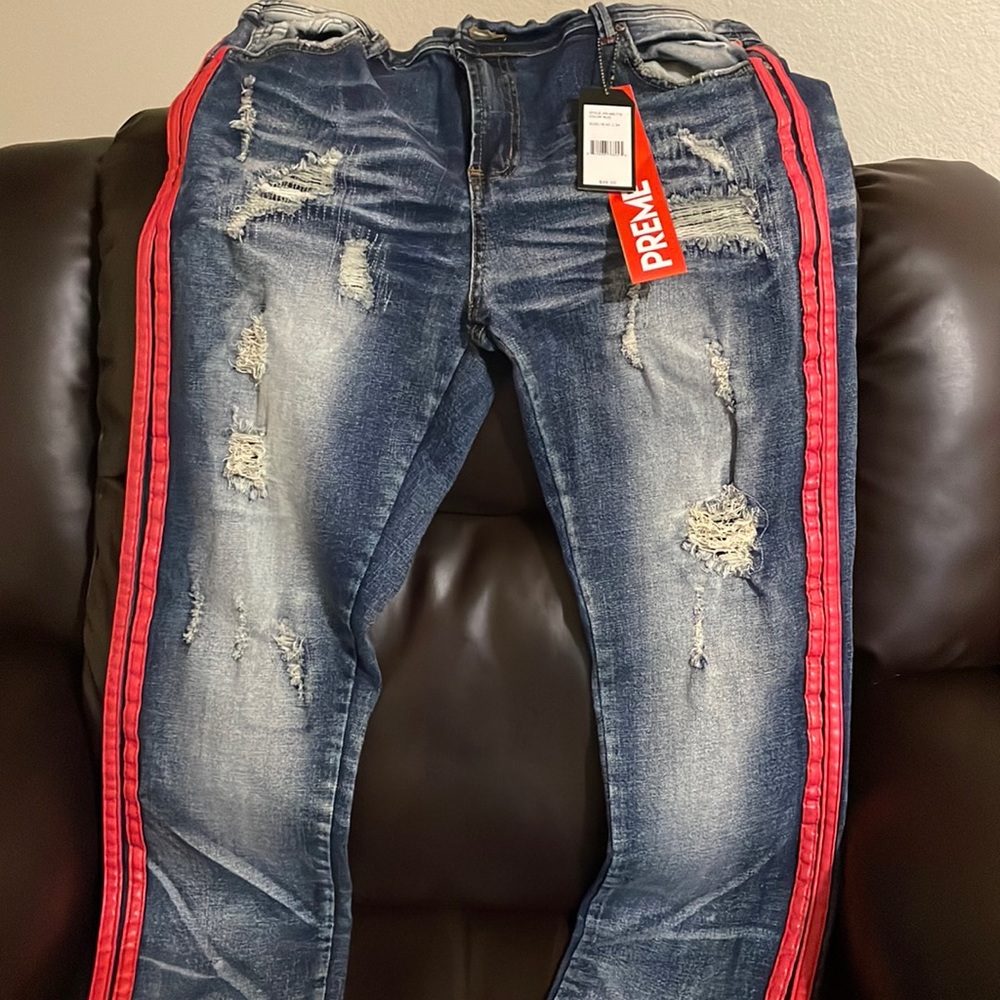NWT Mens Preme jeans from “The Buckle”